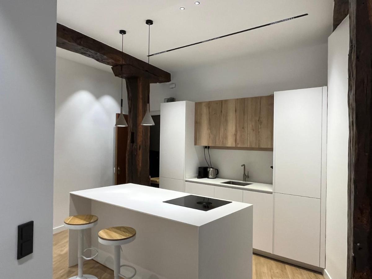 Apartamento En El Casco Viejo Bilbao Luaran gambar