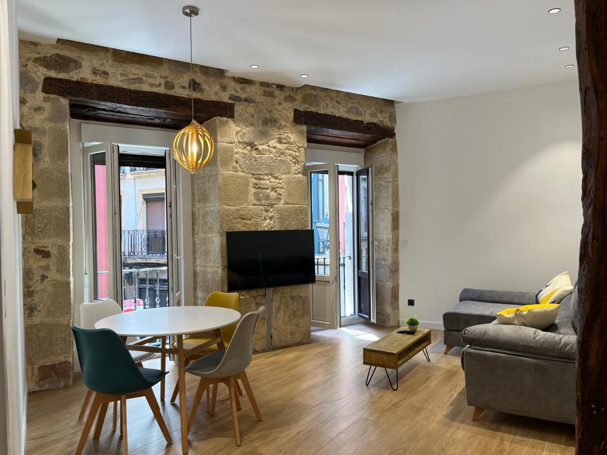 Apartamento En El Casco Viejo Bilbao Luaran gambar